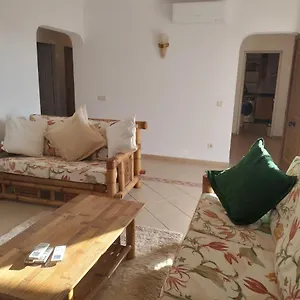 https://villa-angelina-1.in-canary-islands.com