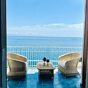 https://dimora-collection-boutique-luxury-residence-with-direct-amalfi.hotels-amalfi.com